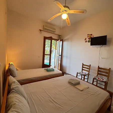 Cherronisi Apartment