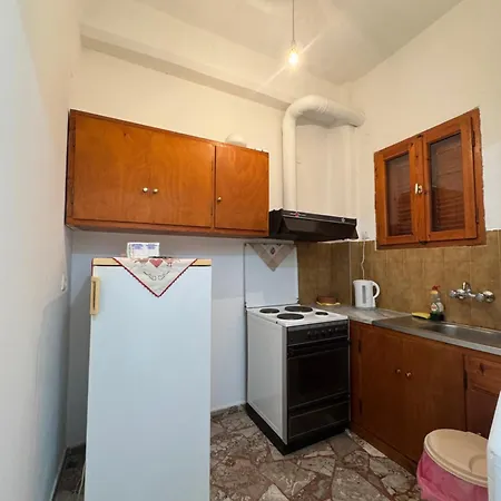 Apartment Cherronisi *